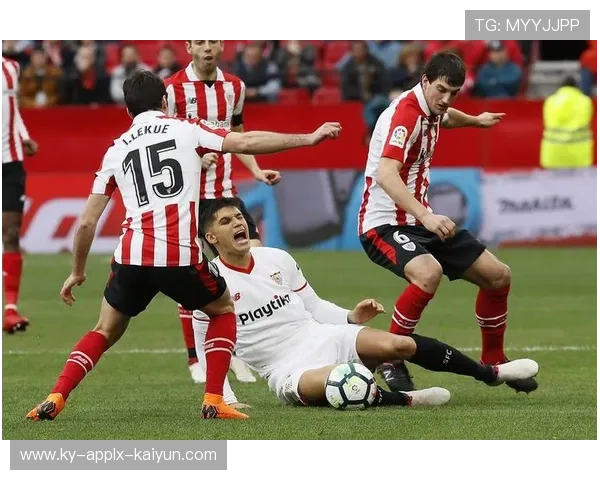 西甲冬季比赛使用的官方比赛用球:赛事与球员的必备装备