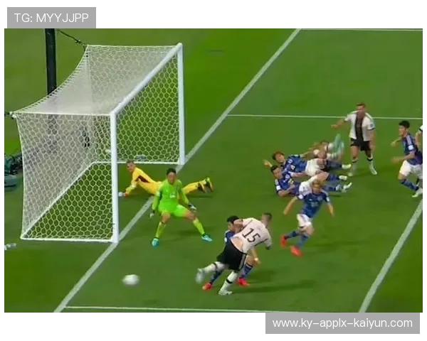 足球比赛中的进攻战术与防守反击